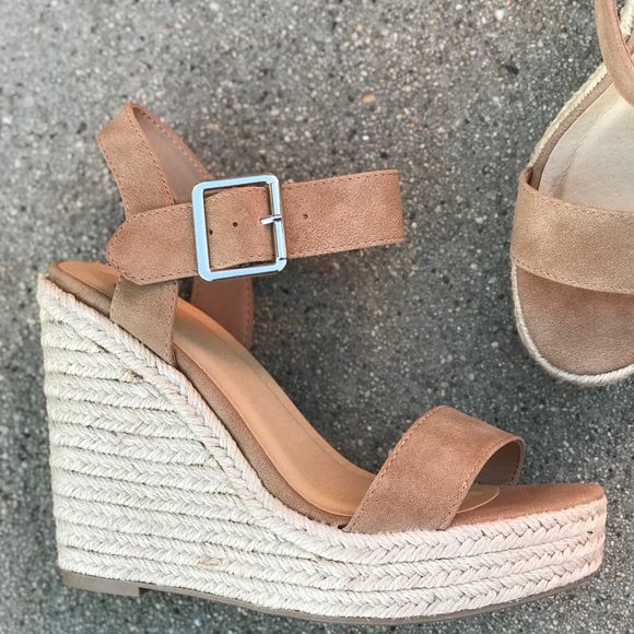 Delicious Camel Brown Espadrille 5” Wedge Sandal - Picture 3 of 8